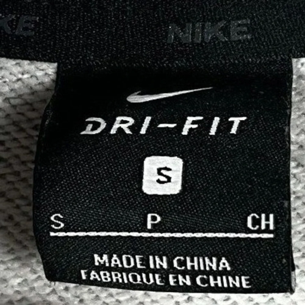 Nike Hoodie Dri-Fit Mens S Swoosh Gray High Neck Therma Drawstring‎ Logo